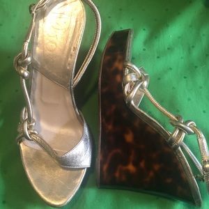 Dior gold/ tortoise wedge size 39